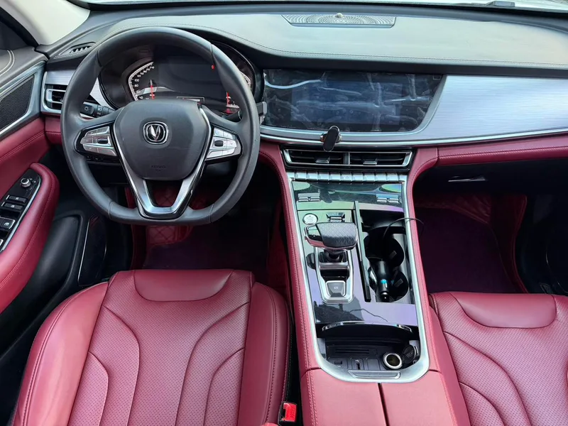 Changan CS85 COUPE 2019 1.5T Тип версии интерьер фото 12 Changan CS85 COUPE 2019 1.5T Тип версии интерьер фото 12
