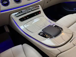Mercedes-Benz E-Class (Imported) 2021 Restyling E 260 Coupe interior photo 16 Mercedes-Benz E-Class (Imported) 2021 Restyling E 260 Coupe interior photo 16