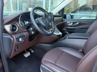 Mercedes-Benz V-Class 2022 V 260 L Long Wheelbase Deluxe Edition exterior photo 4 Mercedes-Benz V-Class 2022 V 260 L Long Wheelbase Deluxe Edition exterior photo 4