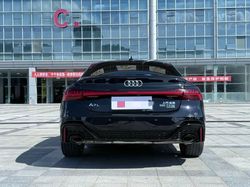 Audi A7L 2024 45 TFSI quattro S-line See Remote Crystal Suit interior photo 9