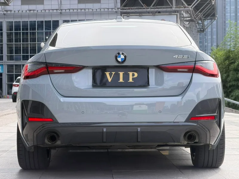 BMW 4 Series 2022 425i Gran Coupe M Sports suit interior photo 11 BMW 4 Series 2022 425i Gran Coupe M Sports suit interior photo 11