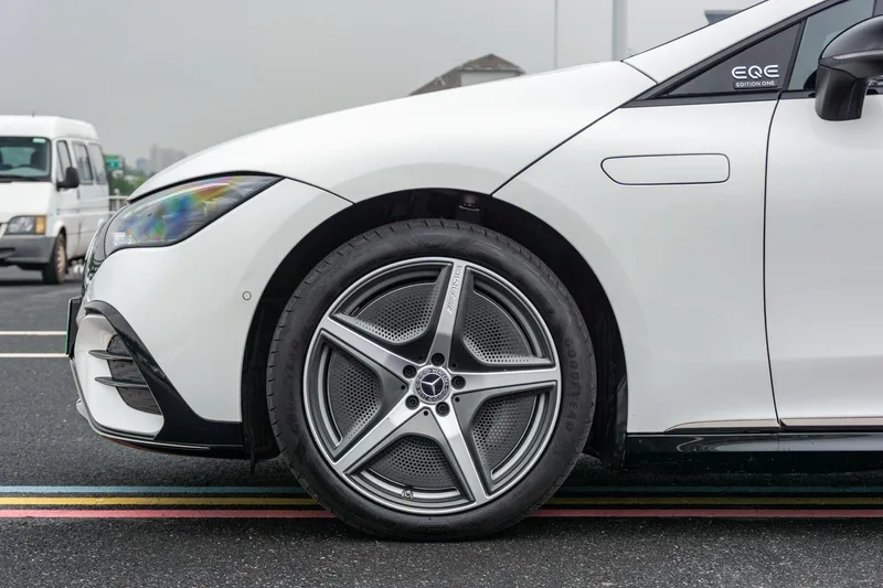 Mercedes-Benz EQE 2022 EQE 350 First Special Edition exterior photo 4 Mercedes-Benz EQE 2022 EQE 350 First Special Edition exterior photo 4