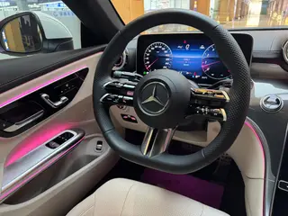 Mercedes-Benz CLE 2024 CLE 260 Coupé intérieur photo 16