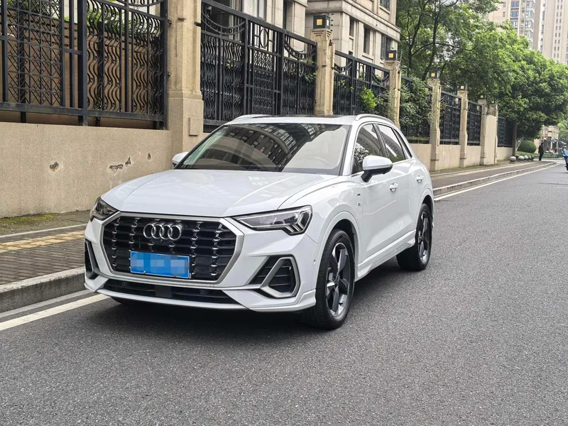 Audi Q3 2023 35 TFSI Aggressive and dynamic (1.5T) exterior photo 1 Audi Q3 2023 35 TFSI Aggressive and dynamic (1.5T) exterior photo 1