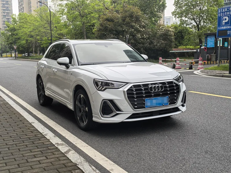 Audi Q3 2023 35 TFSI Aggressive and dynamic (1.5T) exterior photo 3 Audi Q3 2023 35 TFSI Aggressive and dynamic (1.5T) exterior photo 3