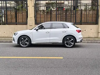 Audi Q3 2023 35 TFSI Aggressive and dynamic (1.5T) exterior photo 4 Audi Q3 2023 35 TFSI Aggressive and dynamic (1.5T) exterior photo 4