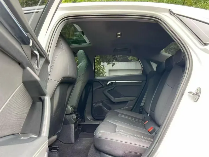 Audi A3 2022 Sportback 35 TFSI Estilo deportivo de moda interior foto 7