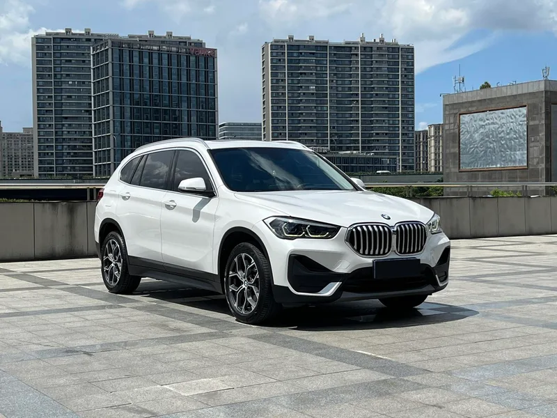 BMW X1 2021 sDrive25Li Leading Type exterior photo 3 BMW X1 2021 sDrive25Li Leading Type exterior photo 3