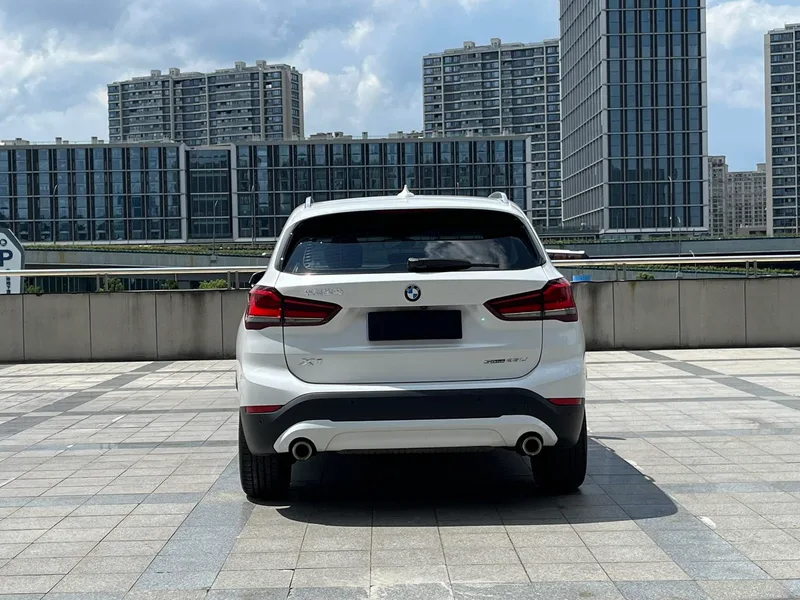 BMW X1 2021 sDrive25Li Leading Type exterior photo 5 BMW X1 2021 sDrive25Li Leading Type exterior photo 5