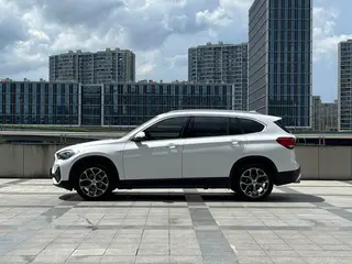 BMW X1 2021 sDrive25Li Leading Type exterior photo 7 BMW X1 2021 sDrive25Li Leading Type exterior photo 7