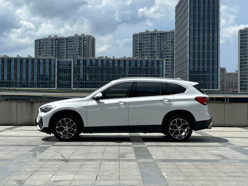 BMW X1 2021 sDrive25Li Leading Type exterior photo 7 BMW X1 2021 sDrive25Li Leading Type exterior photo 7