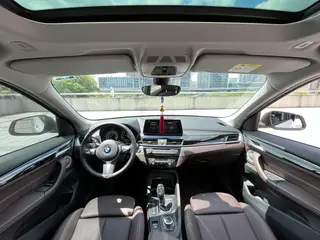 BMW X1 2021 sDrive25Li Leading Type interior photo 9 BMW X1 2021 sDrive25Li Leading Type interior photo 9