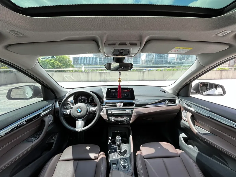 BMW X1 2021 sDrive25Li Leading Type interior photo 9 BMW X1 2021 sDrive25Li Leading Type interior photo 9