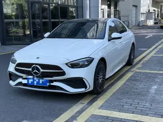 Mercedes-Benz C-Class 2025 C 260 L Sports version exterior photo 1 Mercedes-Benz C-Class 2025 C 260 L Sports version exterior photo 1
