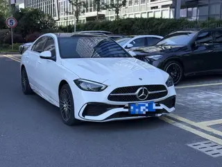 Mercedes-Benz C-Class 2025 C 260 L Sports version exterior photo 2 Mercedes-Benz C-Class 2025 C 260 L Sports version exterior photo 2