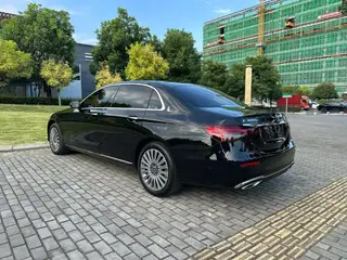 Mercedes-Benz E-Class 2023 Restyling E 300 L Fashionable Passenger car interior photo 7 Mercedes-Benz E-Class 2023 Restyling E 300 L Fashionable Passenger car interior photo 7