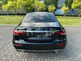 Mercedes-Benz E-Class 2023 Restyling E 300 L Fashionable Passenger car interior photo 8 Mercedes-Benz E-Class 2023 Restyling E 300 L Fashionable Passenger car interior photo 8