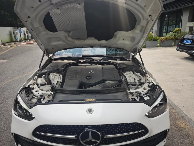 Mercedes-Benz C-Class 2023 C 260 L Hao Night Sports Edition exterior photo 3 Mercedes-Benz C-Class 2023 C 260 L Hao Night Sports Edition exterior photo 3