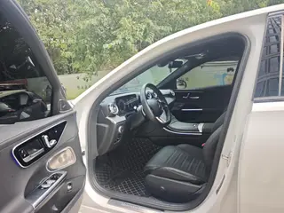 Mercedes-Benz C-Class 2023 C 260 L Hao Night Sports Edition interior photo 6 Mercedes-Benz C-Class 2023 C 260 L Hao Night Sports Edition interior photo 6