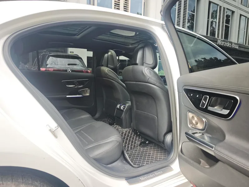 Mercedes-Benz C-Class 2023 C 260 L Hao Night Sports Edition interior photo 8 Mercedes-Benz C-Class 2023 C 260 L Hao Night Sports Edition interior photo 8