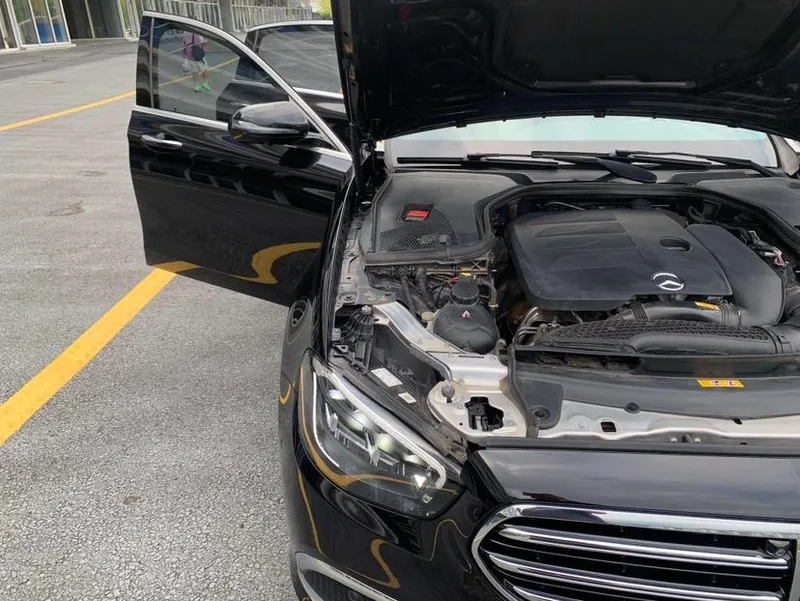 Mercedes-Benz E-Class 2023 Restyling E 300 L Fashionable Passenger car exterior photo 6 Mercedes-Benz E-Class 2023 Restyling E 300 L Fashionable Passenger car exterior photo 6