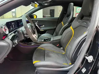Mercedes-Benz CLA AMG 2022 AMG CLA 45 S 4MATIC interior foto 12
