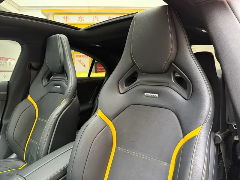Mercedes-Benz CLA AMG 2022 AMG CLA 45 S 4MATIC interior foto 13