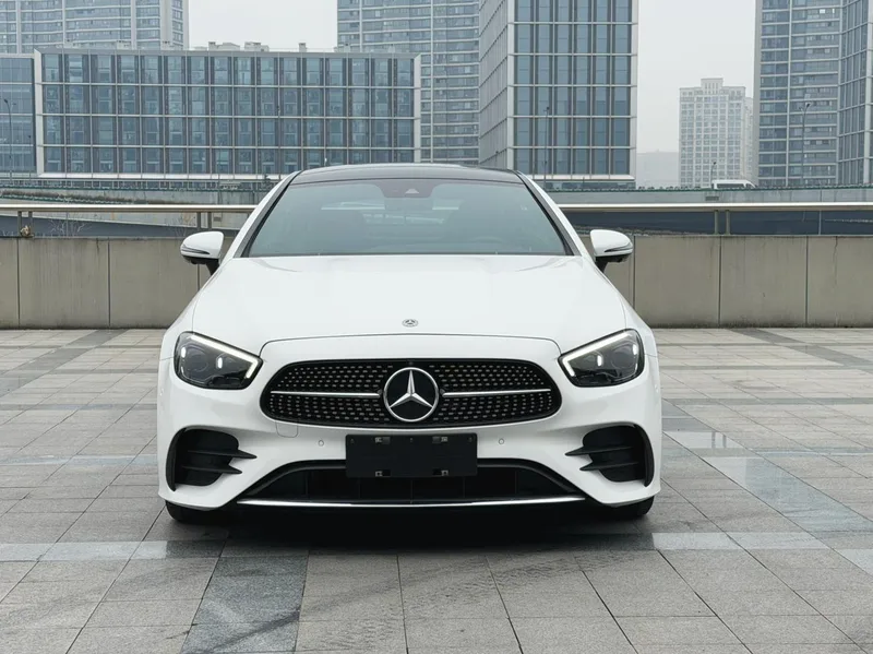 Mercedes-Benz E-Class (Imported) 2021 Reforma E 300 Coupé exterior foto 3
