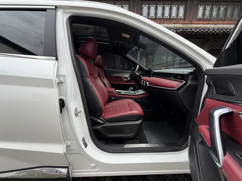 Jetour X70 PLUS 2024 Чемпионская версия 1.5T DCT Чемпион MAX 5 Кресло интерьер фото 18 Jetour X70 PLUS 2024 Чемпионская версия 1.5T DCT Чемпион MAX 5 Кресло интерьер фото 18