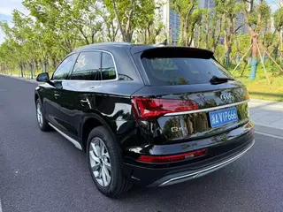 Audi Q5L 2024 40TFSI Deluxe Elegant exterior photo 4 Audi Q5L 2024 40TFSI Deluxe Elegant exterior photo 4