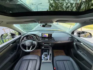 Audi Q5L 2024 40TFSI Deluxe Elegant interior photo 10 Audi Q5L 2024 40TFSI Deluxe Elegant interior photo 10