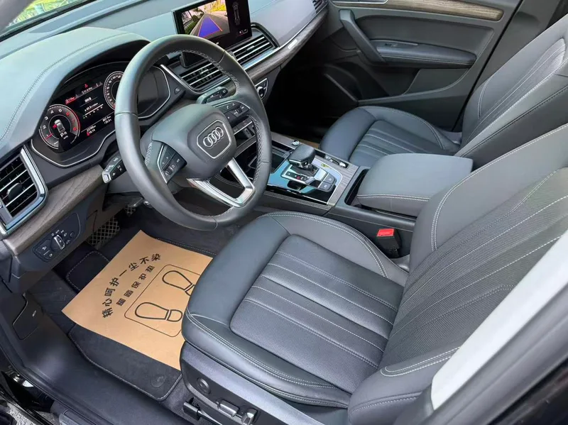 Audi Q5L 2024 40TFSI Deluxe Elegant interior photo 13 Audi Q5L 2024 40TFSI Deluxe Elegant interior photo 13