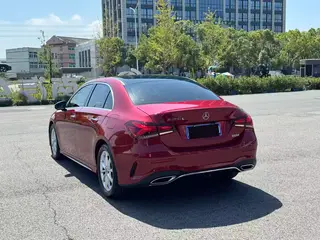 Mercedes-Benz A-Class 2022 A 200 L Sports Sedan Dynamic Edition interior photo 8 Mercedes-Benz A-Class 2022 A 200 L Sports Sedan Dynamic Edition interior photo 8