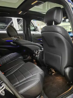 Mercedes-Benz GLC 2022 GLC 300 L 4MATIC Dinámico interior foto 16