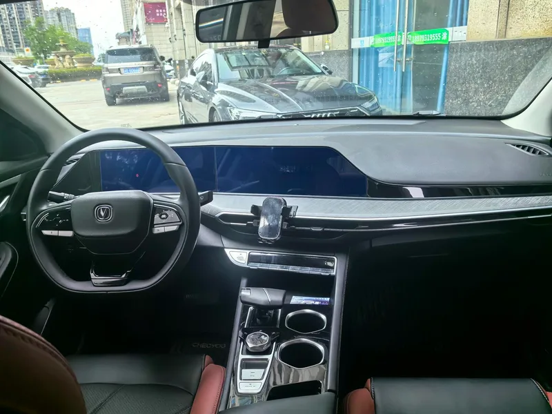 Changan Eado 2021 PLUS Ballena azul NE 1.4T GDI DCT Acabado premium interior foto 8