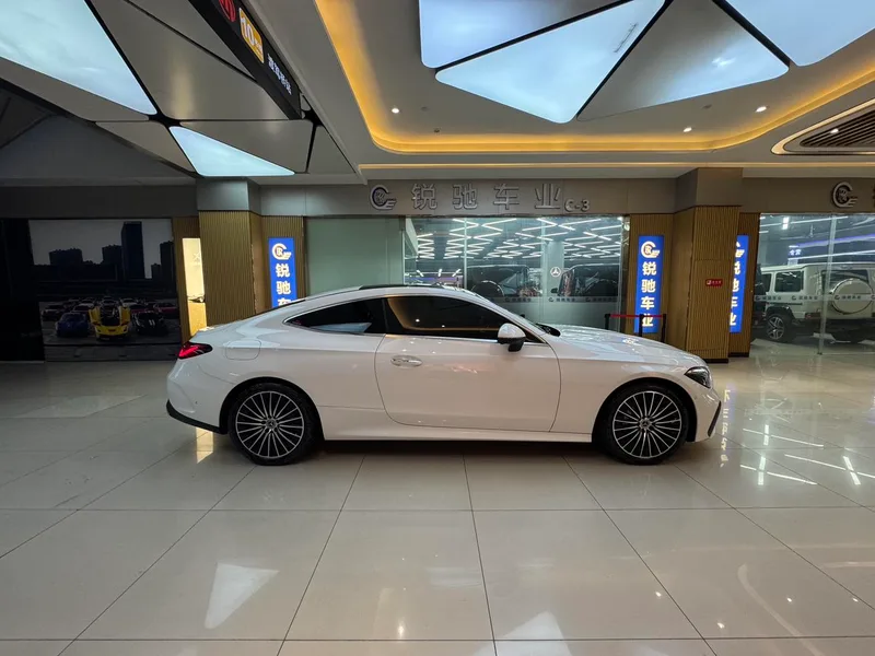 Mercedes-Benz CLE 2025 CLE 260 Coupé extérieur photo 4