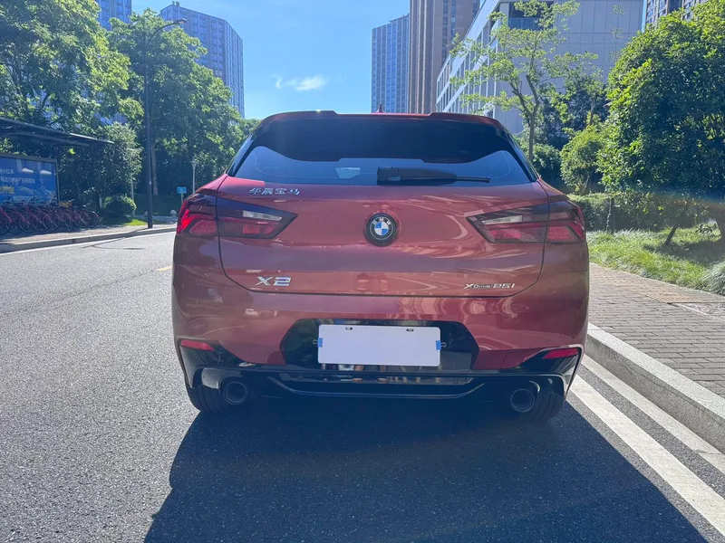 BMW X2 2022 xDrive25i Edición Yaoye exterior foto 4 BMW X2 2022 xDrive25i Edición Yaoye exterior foto 4