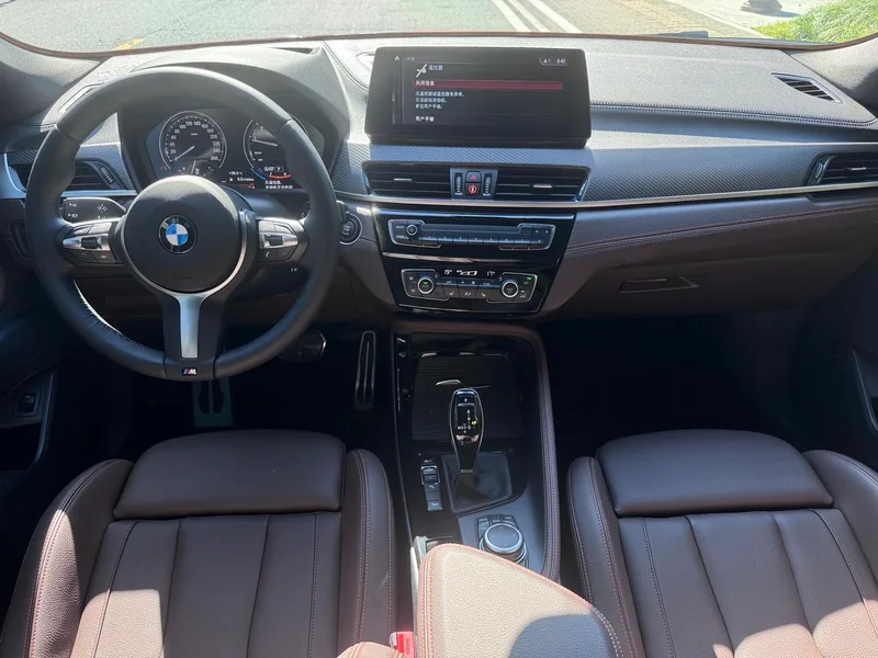 BMW X2 2022 xDrive25i Edición Yaoye interior foto 11 BMW X2 2022 xDrive25i Edición Yaoye interior foto 11