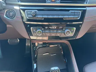 BMW X2 2022 xDrive25i Edición Yaoye interior foto 12 BMW X2 2022 xDrive25i Edición Yaoye interior foto 12