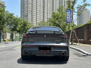 Changan UNI-V 2022 1.5T Premium Trim exterior photo 7