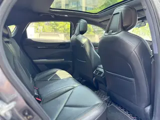 Changan UNI-V 2022 1.5T Premium Trim interior photo 14