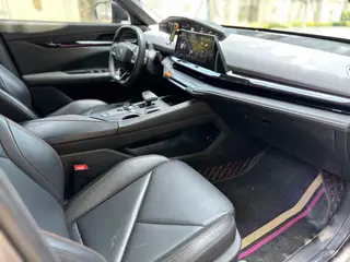 Changan UNI-V 2022 1.5T Premium Trim interior photo 15