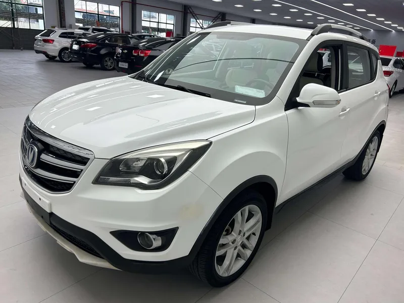 Changan CS35 2017 1.6L Manual Deluxe interior photo 11 Changan CS35 2017 1.6L Manual Deluxe interior photo 11