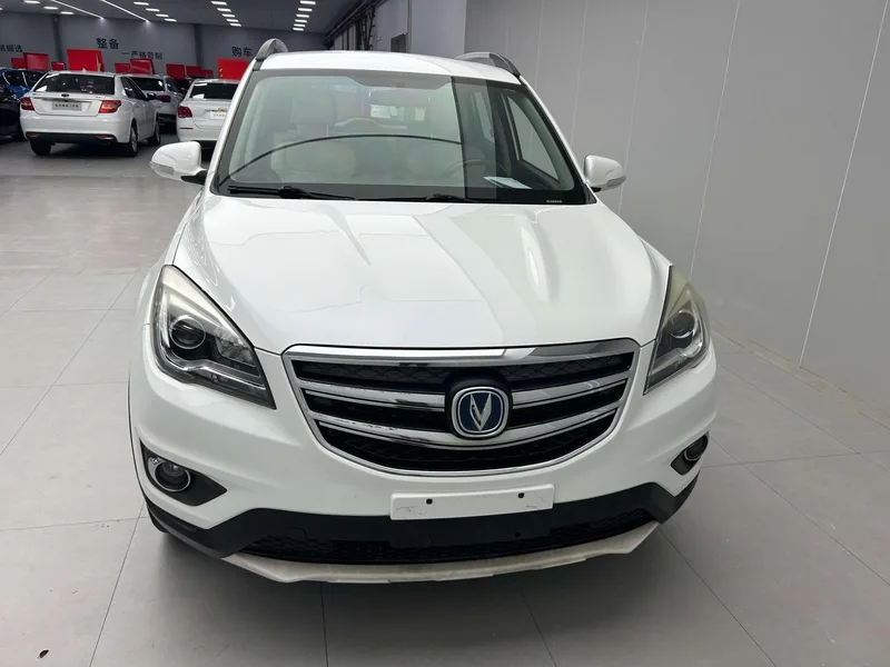 Changan CS35 2017 1.6L Manual Deluxe interior photo 12 Changan CS35 2017 1.6L Manual Deluxe interior photo 12