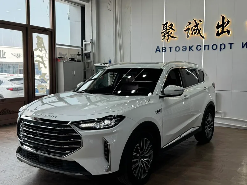 Jetour X70 PLUS 2023 Version d'auto-amélioration 1.5T CVT Auto-amélioration MAX 5 Siège extérieur photo 1 Jetour X70 PLUS 2023 Version d'auto-amélioration 1.5T CVT Auto-amélioration MAX 5 Siège extérieur photo 1