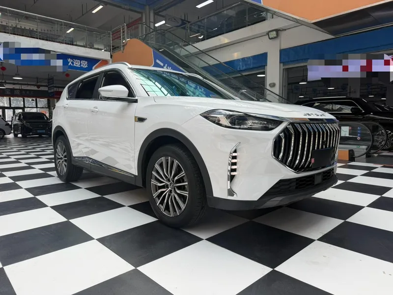 Jetour X70 PLUS 2023 1.5T DCT Brave person PLUS 5 seat exterior photo 3 Jetour X70 PLUS 2023 1.5T DCT Brave person PLUS 5 seat exterior photo 3