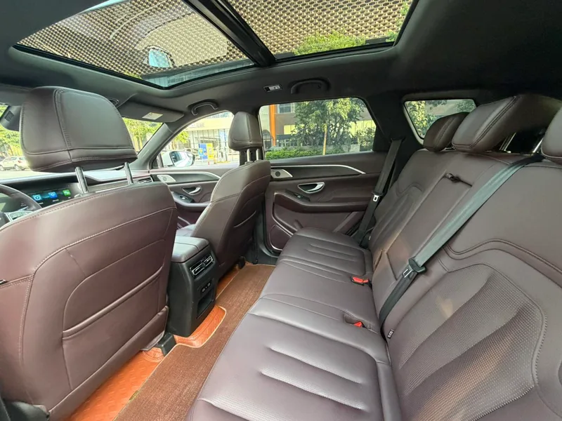 Jetour X90 2023 Zilong 2.0T DCT Changsheng Edition 7 seat interior photo 11 Jetour X90 2023 Zilong 2.0T DCT Changsheng Edition 7 seat interior photo 11