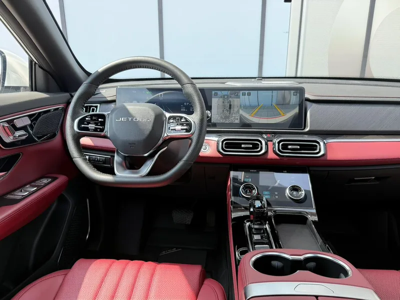 Jetour X70 PLUS 2025 1.5T 6DCT Version de luxe 7 Siège intérieur photo 18 Jetour X70 PLUS 2025 1.5T 6DCT Version de luxe 7 Siège intérieur photo 18