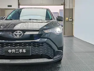 Toyota Frontlander 2024 2.0L CVT Versión de élite exterior foto 4 Toyota Frontlander 2024 2.0L CVT Versión de élite exterior foto 4