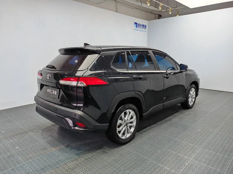 Toyota Frontlander 2024 2.0L CVT Versión de élite exterior foto 6 Toyota Frontlander 2024 2.0L CVT Versión de élite exterior foto 6